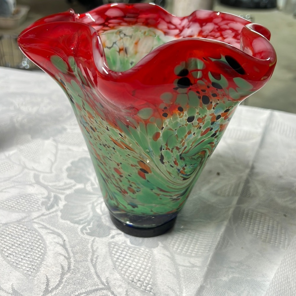 Vintage Hand Blown Confetti Swirl Ruffle Glass Vase